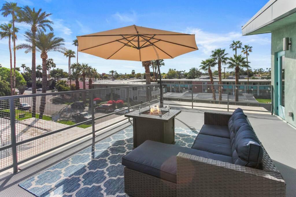 Micro Studio With Balcony & Pool View - Walk To Ot Scottsdale Eksteriør billede